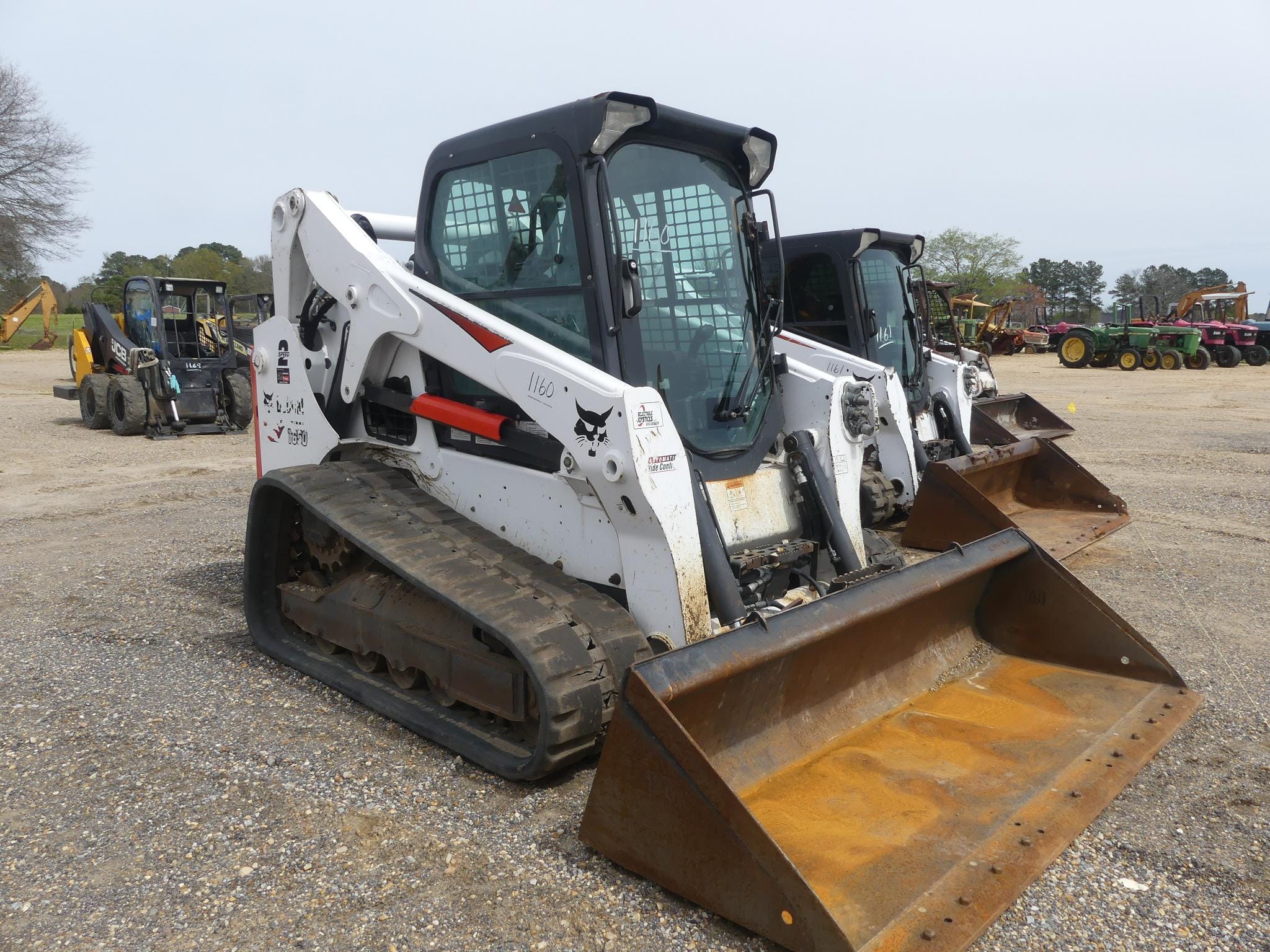 Main image Bobcat T650