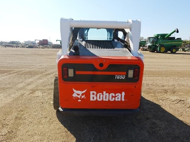 Image of Bobcat T650 equipment image 4