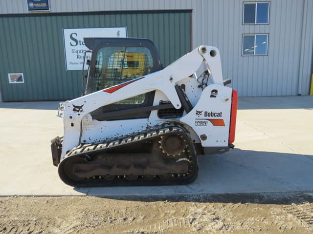 Image of Bobcat T650 equipment image 2