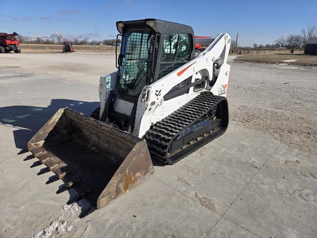 Image of Bobcat T740 equipment image 1
