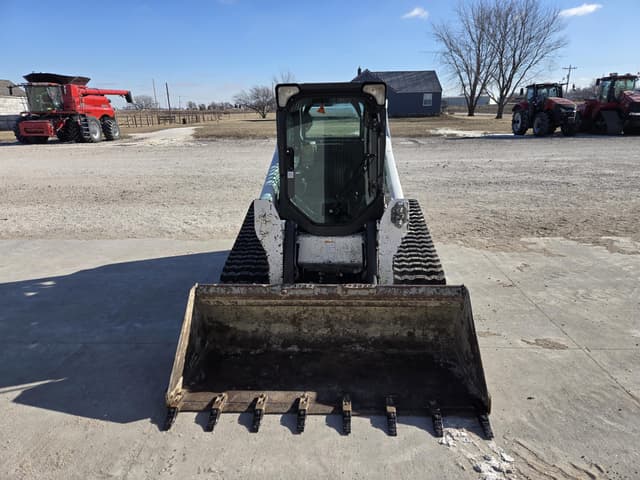 Image of Bobcat T740 equipment image 2