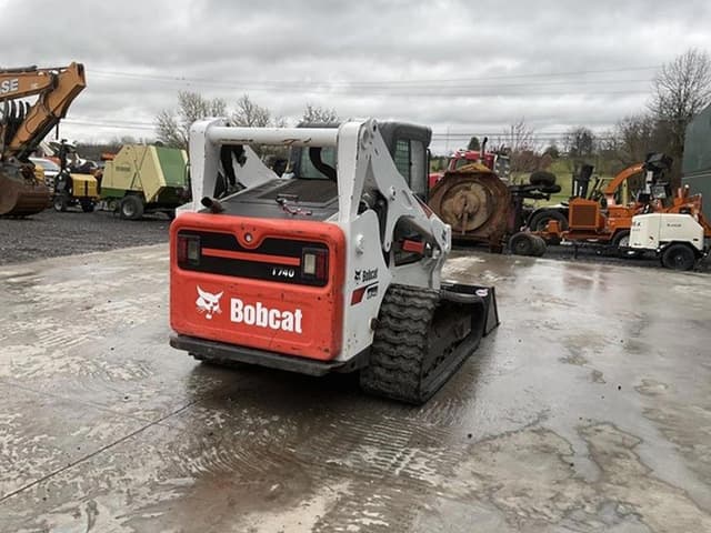 Image of Bobcat T740 equipment image 3