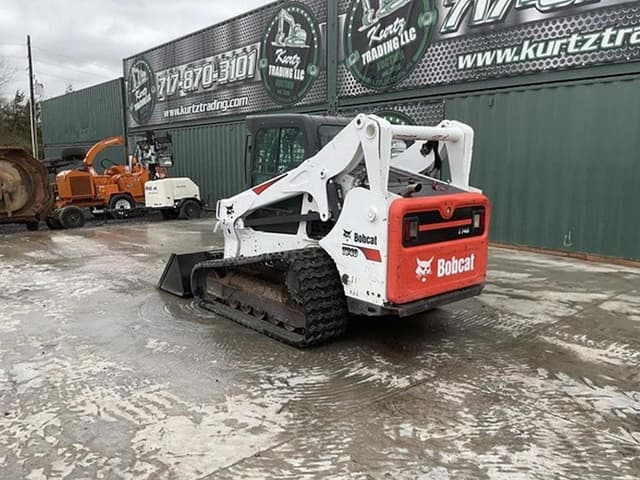 Image of Bobcat T740 equipment image 1