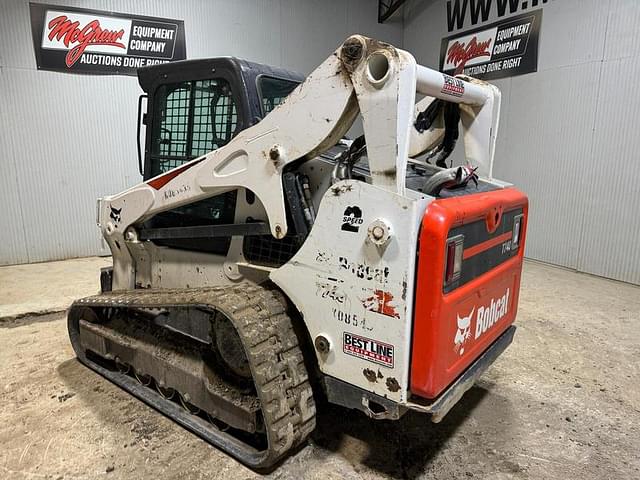 Image of Bobcat T740 equipment image 3