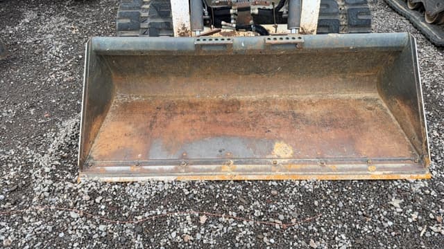 Image of Bobcat T740 equipment image 3