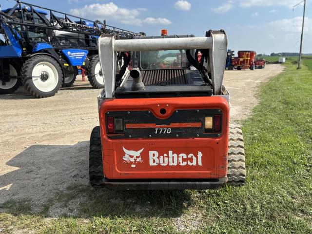 Image of Bobcat T770 equipment image 2