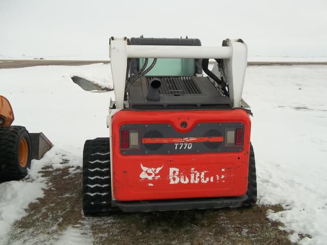 Image of Bobcat T770 equipment image 4