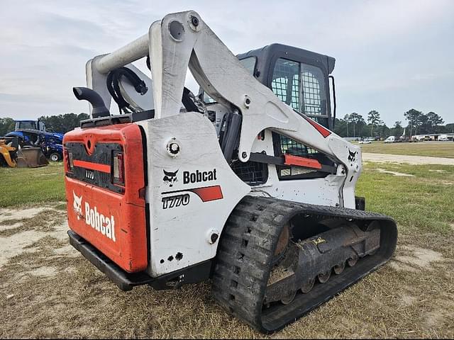 Image of Bobcat T770 equipment image 2