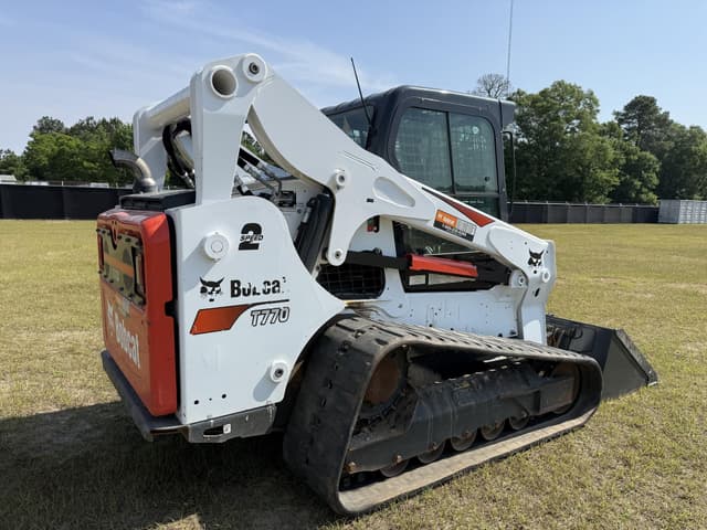 Image of Bobcat T770 equipment image 4