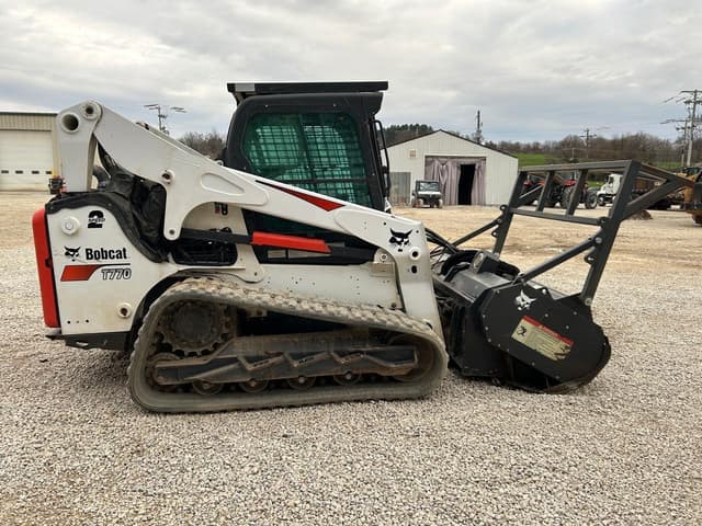 Image of Bobcat T770 equipment image 4