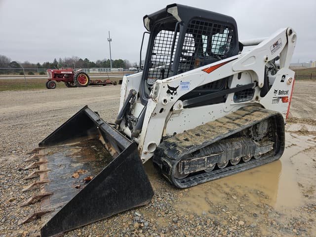 Image of Bobcat T770 equipment image 1