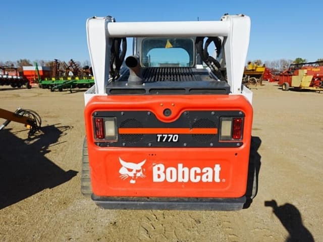 Image of Bobcat T770 equipment image 4