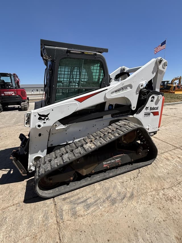 Image of Bobcat T870 equipment image 1