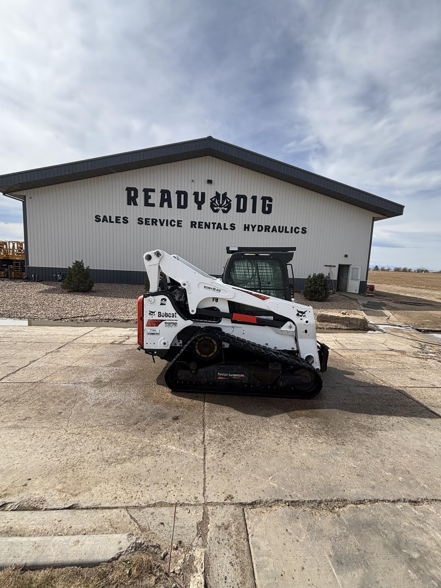 2018 Bobcat T870 Equipment Image0