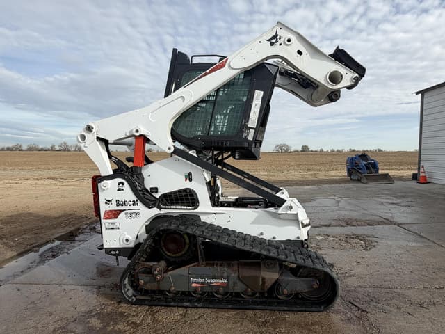 Image of Bobcat T870 equipment image 2