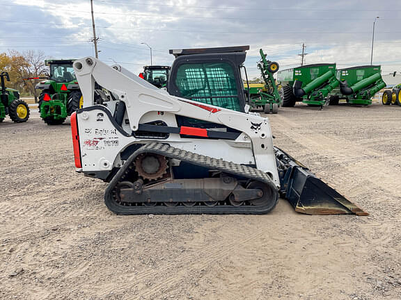 Image of Bobcat T870 equipment image 3