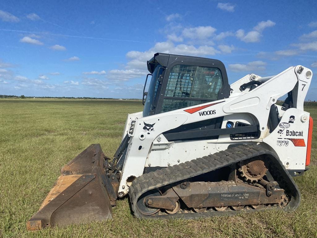 Main image Bobcat T870