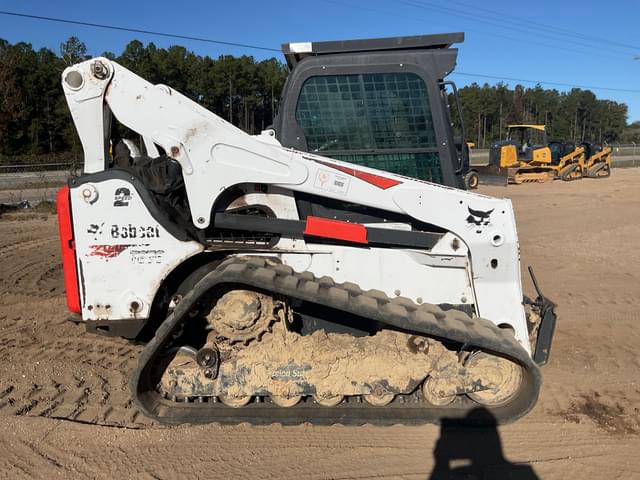 Image of Bobcat T870 equipment image 3
