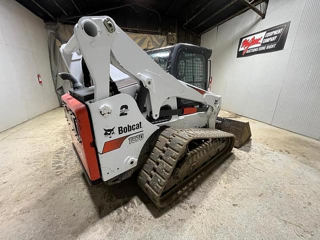 Image of Bobcat T870 equipment image 4