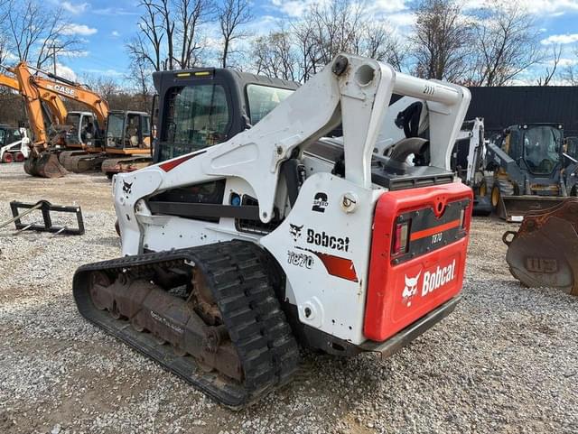 Image of Bobcat T870 equipment image 2