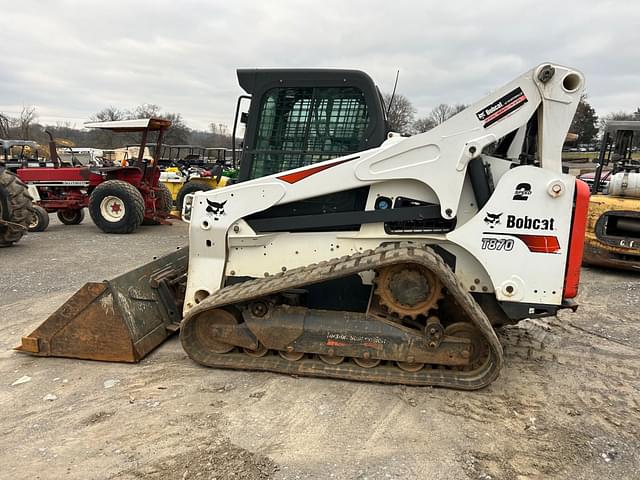 Image of Bobcat T870 equipment image 2