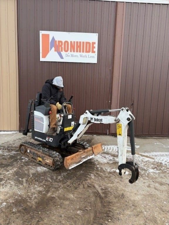 Image of Bobcat E10 equipment image 1