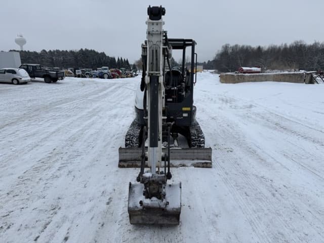 Image of Bobcat E35 equipment image 1
