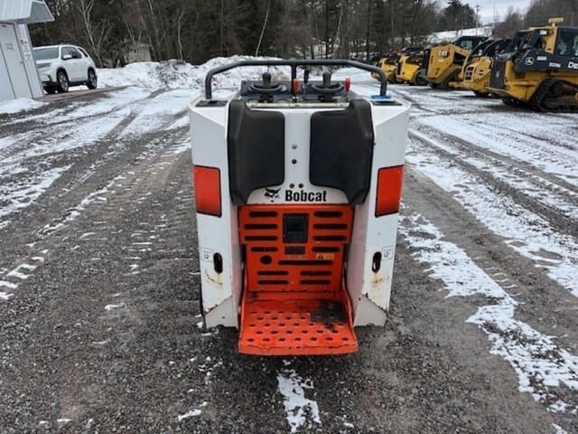 Image of Bobcat MT85 equipment image 3