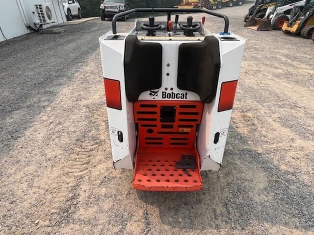 Image of Bobcat MT85 equipment image 3