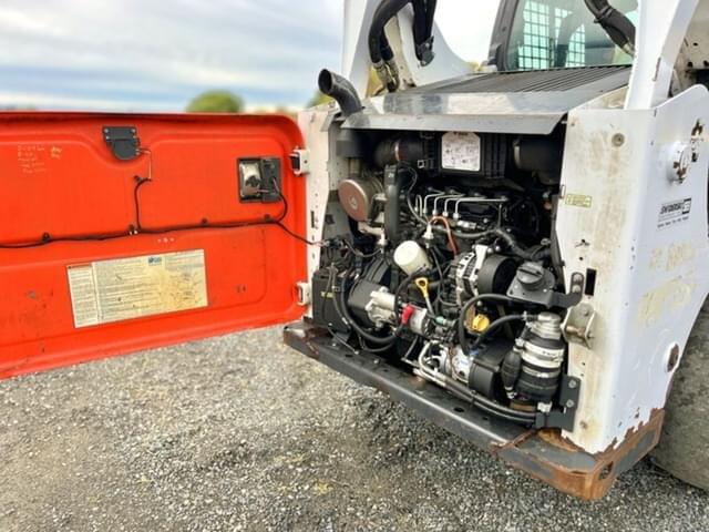 Image of Bobcat S590 equipment image 3