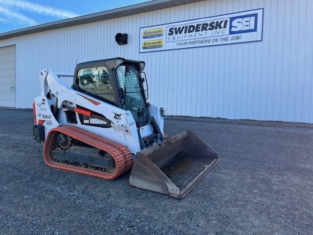 Main image Bobcat T595
