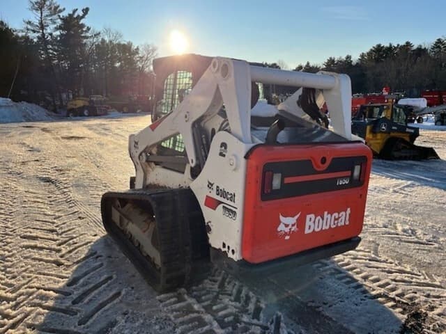 Image of Bobcat T650 equipment image 4