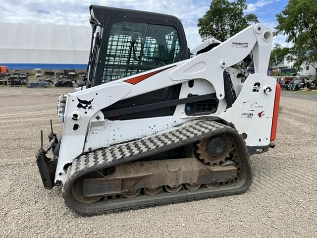 Image of Bobcat T750 equipment image 2