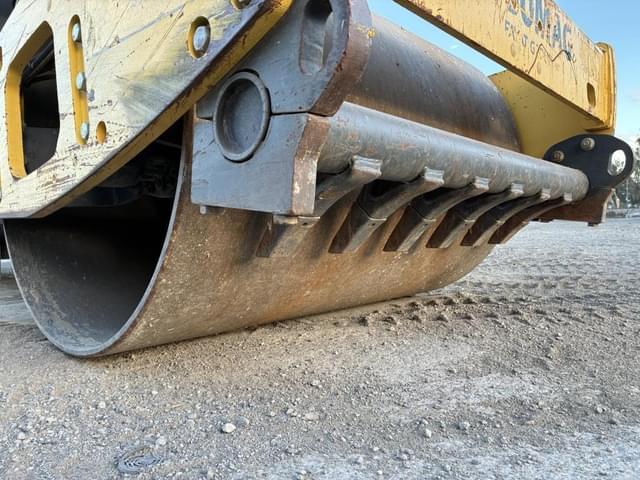 Image of Bomag BW145D-5 equipment image 4