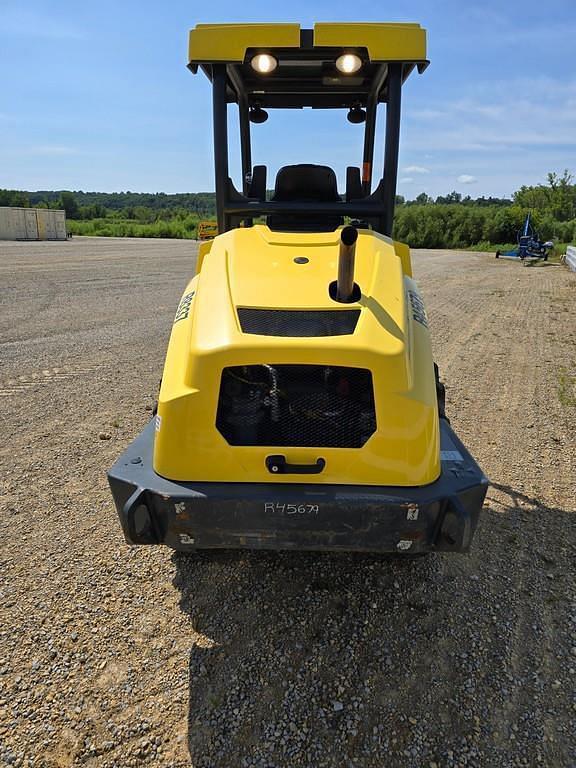 Image of Bomag BW145PDH equipment image 2