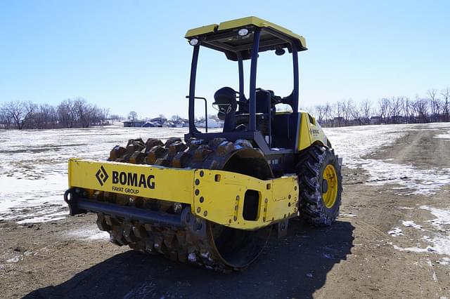 Image of Bomag BW177PDH-5 equipment image 1