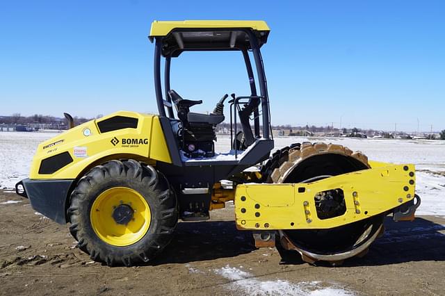 Image of Bomag BW177PDH-5 equipment image 4