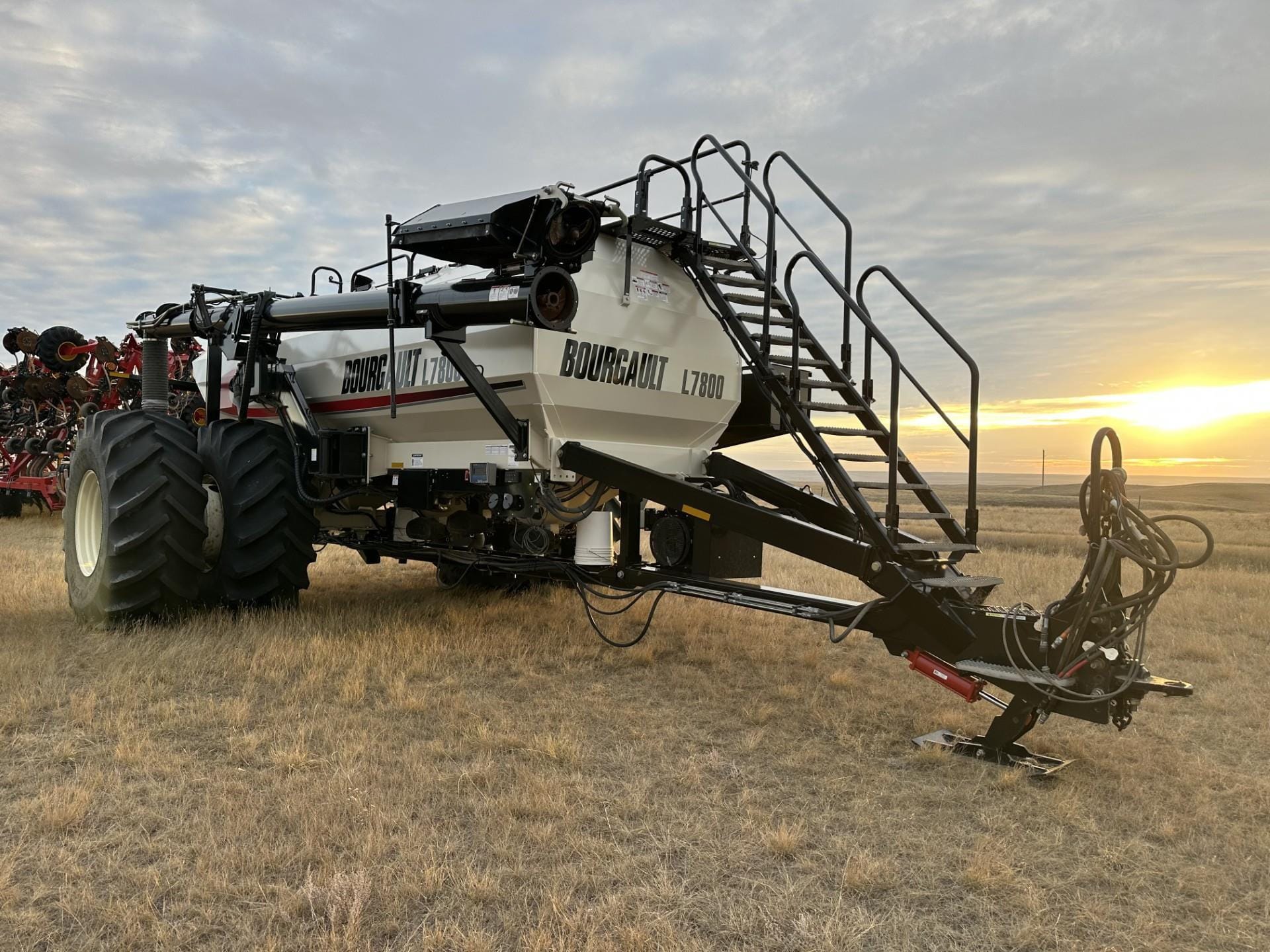 2018 Bourgault 3420-80 Equipment Image0