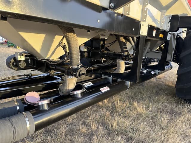 Image of Bourgault 3420-80 equipment image 2