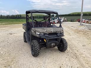 Main image Can-Am Defender HD10 10