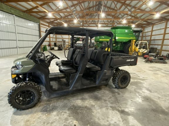 Main image Can-Am Defender HD8