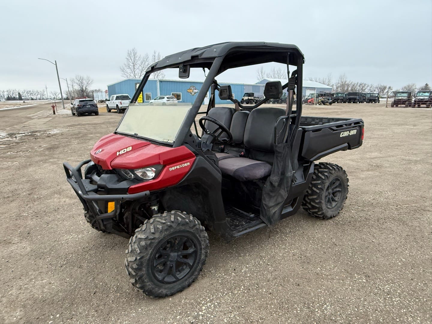2018 Can-Am Defender HD8 Equipment Image0