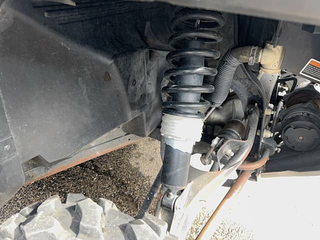 Image of Can-Am Defender XT HD8 equipment image 4