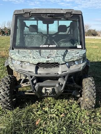 Image of Can-Am HD8 equipment image 1