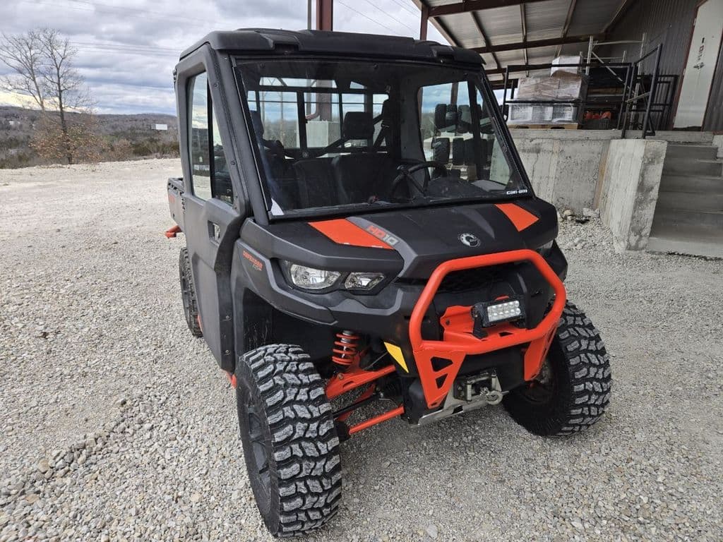 Image of Can-Am Defender XT HD10 Primary image