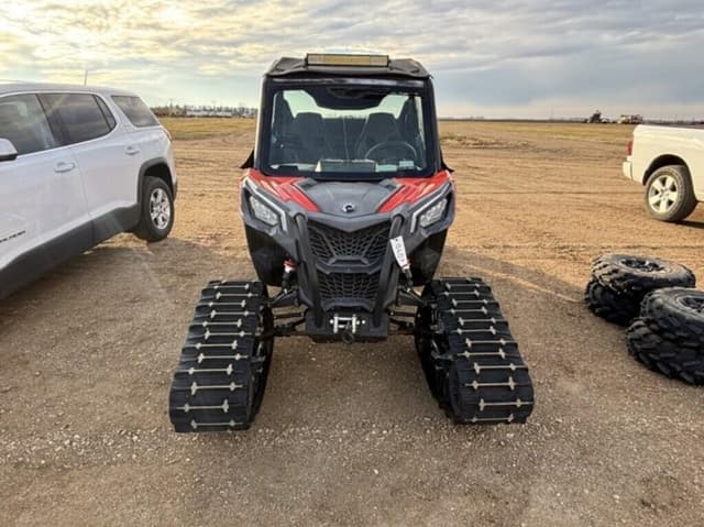 Image of Can-Am Maverick 1000 equipment image 1