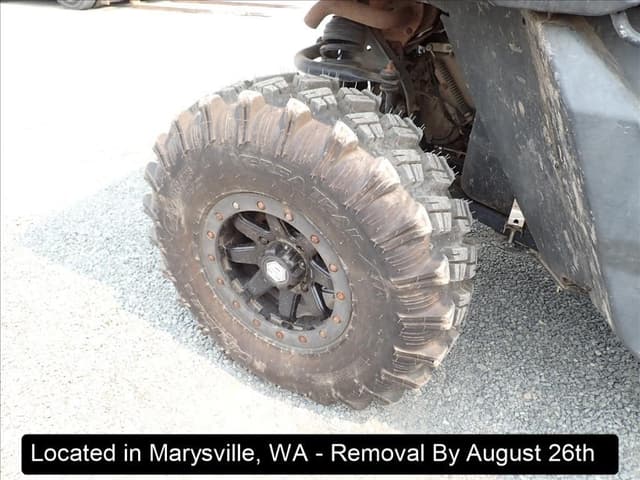Image of Can-Am Defender equipment image 3