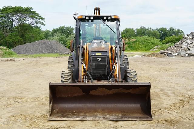 Image of Case 580 Super N WT equipment image 3