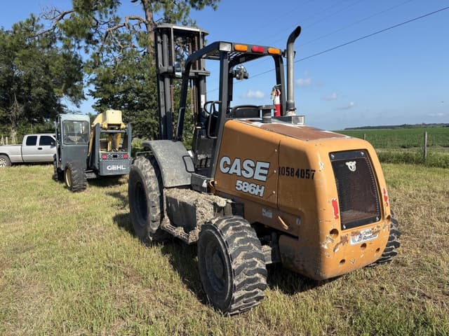 Image of Case 586H equipment image 1