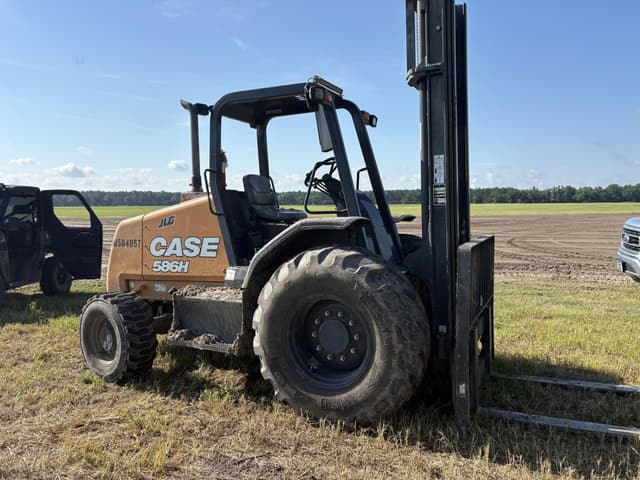 Image of Case 586H equipment image 3
